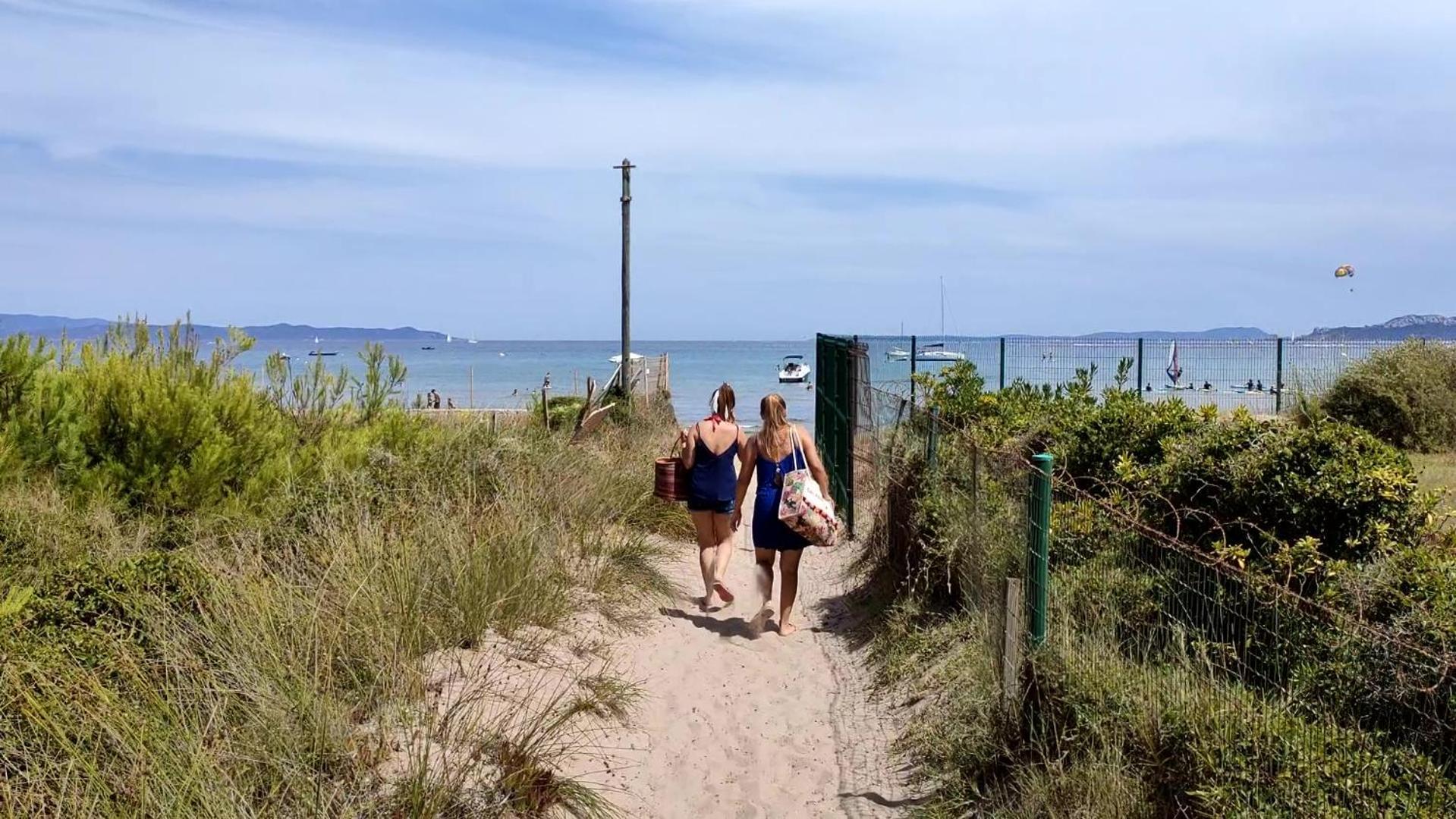 Camping La Bergerie Plage Hyères Eksteriør bilde